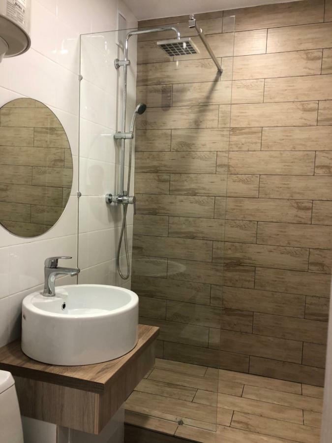 Apartmán Студия "Loft" Pavlodar Exteriér fotografie